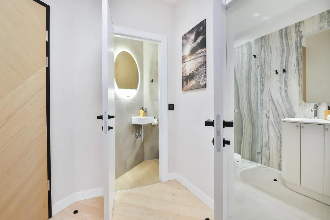 Apartament Tarasy Bałtyku by Renters Prestige Gdańsk